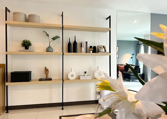 度假居 Stylish 2br View - Bts St.louis - Ultra Fast Wifi *