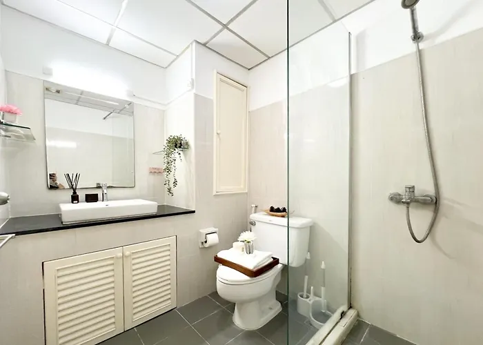 度假居 Stylish 2br View - Bts St.louis - Ultra Fast Wifi 曼谷