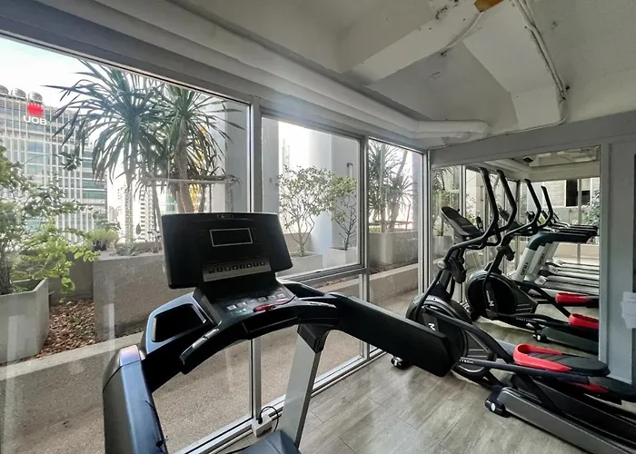 度假居 Stylish 2br View - Bts St.louis - Ultra Fast Wifi *